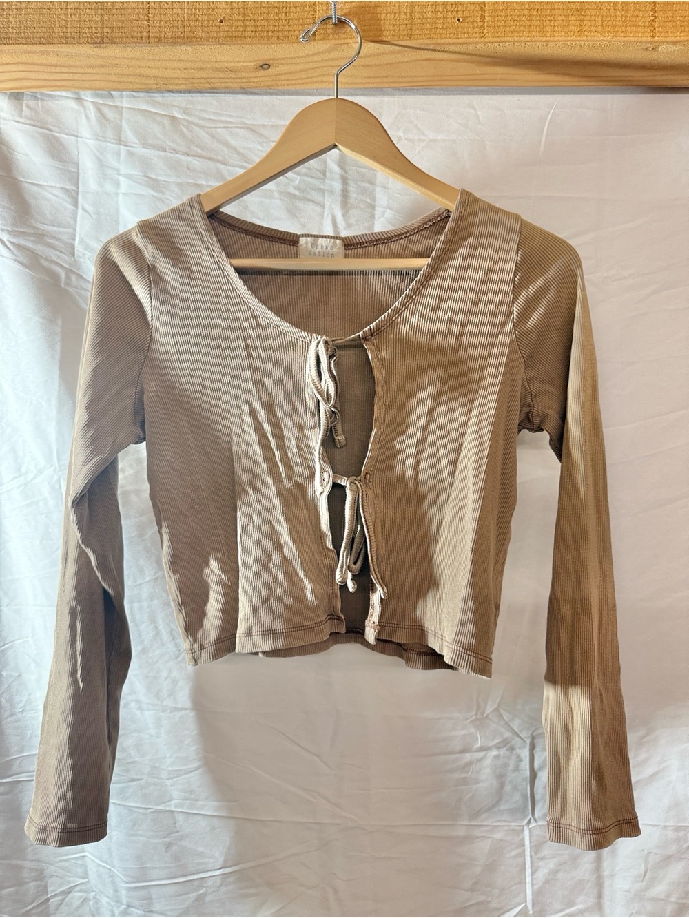Ribbed Tie-Front Long Sleeve Crop Top - Taupe